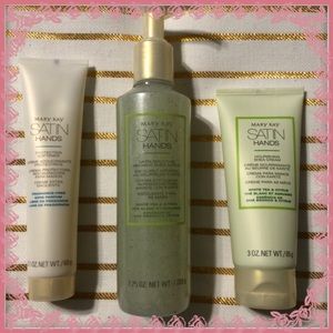Mary Kay White Tea & Citrus Satin Hands Set